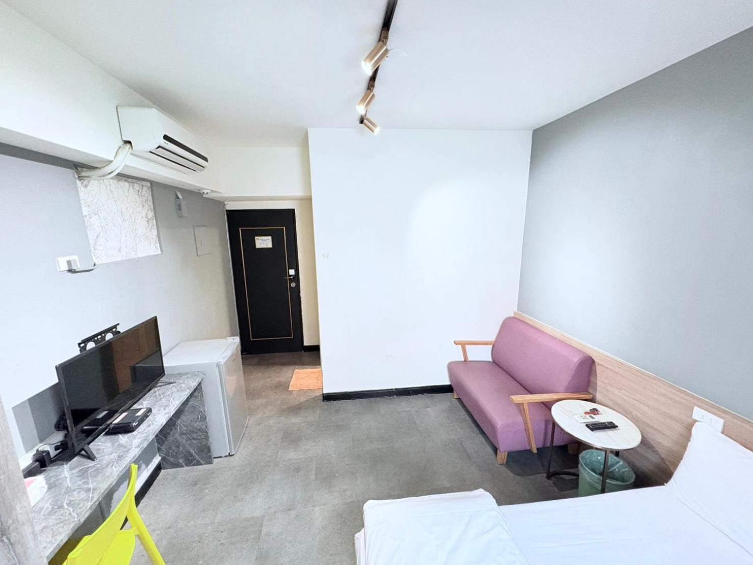 Fengjia Gift Box Homestay 타이중 외부 사진